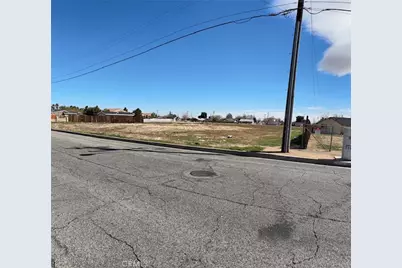 0 E 12the Ste/Vic Ave Q5, Palmdale, CA 93550 - Photo 5