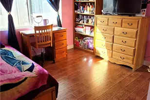 14287 Foothill Blvd, Sylmar, CA 91342 - Photo 21