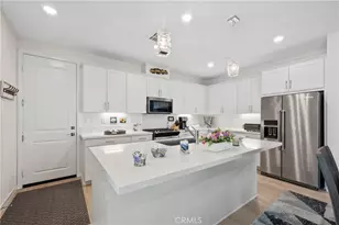 27632 Ensemble Pl, Valencia, CA 91381 - Photo 7