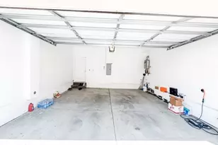 9237 Wakefield Ave, Panorama City, CA 91402 - Photo 3