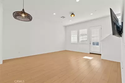 27068 Deer Way, Valencia, CA 91381 - Photo 3
