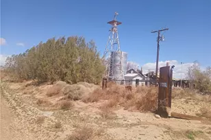 32292 Neuralia Rd, Cantil, CA 93519 - Photo 3