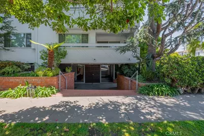 930 California Avenue #105, Santa Monica, CA 90403 - Photo 1