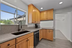 17441 Rayen St, Sherwood Forest, CA 91325 - Photo 17