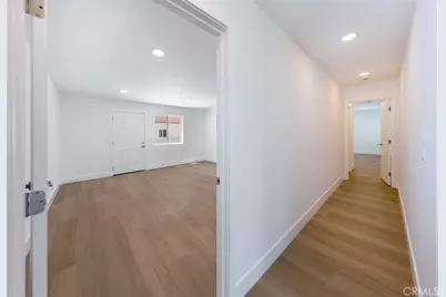 22016 Schoolcraft Street, Canoga Park, CA 91303 - Photo 17