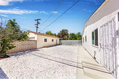 22016 Schoolcraft Street, Canoga Park, CA 91303 - Photo 27