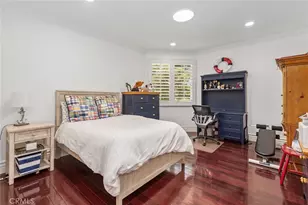 5267 Newcastle Ln, Calabasas, CA 91302 - Photo 19