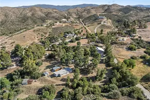 32651 Teller Ave, Agua Dulce, CA 91390 - Photo 3