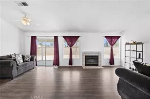 43752 Tranquility Ct, Lancaster, CA 93535 - Photo 7