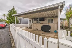 8221 Ilex St, Fontana, CA 92335 - Photo 9