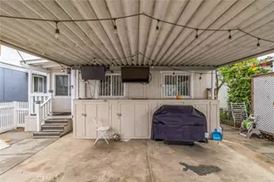 8221 Ilex St, Fontana, CA 92335 - Photo 7