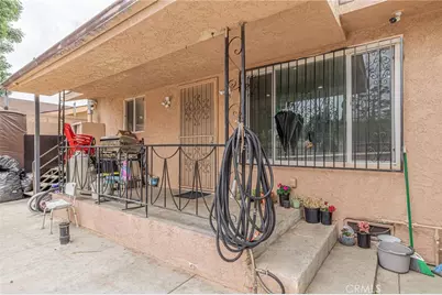 15723 Kadota Street, Sylmar, CA 91342 - Photo 3