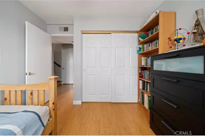 15796 Midwood Drive #6, Granada Hills, CA 91344 - Photo 29