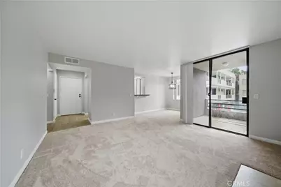 7826 Topanga Canyon Boulevard #218, Canoga Park, CA 91304 - Photo 33