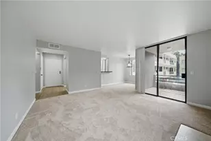 7826 Topanga Canyon Blvd, Canoga Park, CA 91304 - Photo 33