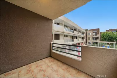 7826 Topanga Canyon Boulevard #218, Canoga Park, CA 91304 - Photo 7