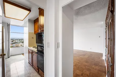 100 Atlantic Avenue #905, Long Beach, CA 90802 - Photo 15