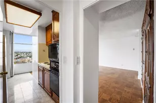 100 Atlantic Ave, Long Beach, CA 90802 - Photo 15