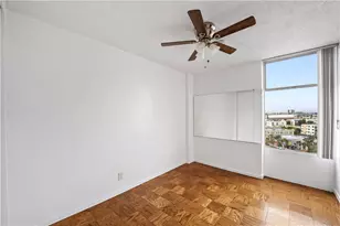 100 Atlantic Ave, Long Beach, CA 90802 - Photo 13