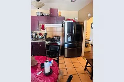1196 N Hamilton Boulevard, Pomona, CA 91768 - Photo 5