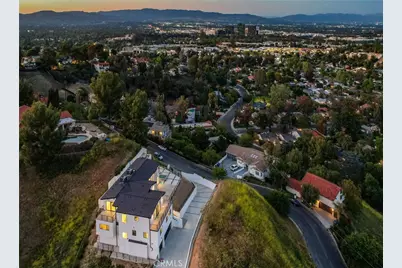 5099 Llano Drive, Woodland Hills, CA 91364 - Photo 11