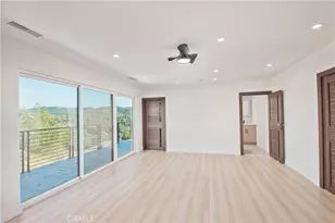 5099 Llano Dr, Woodland Hills, CA 91364 - Photo 41