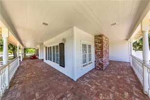 15548 Iron Canyon Rd, Canyon Country, CA 91387 - Photo 9