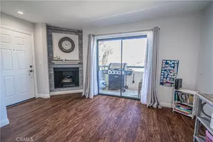 18111 Erik Ct, Canyon Country, CA 91387 - Photo 11