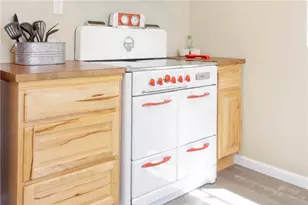 1517 Woodland Dr, Pine Mountain Club, CA 93222 - Photo 13