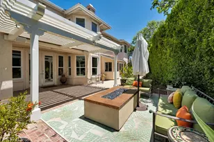 21141 Brunnell Ct, Topanga, CA 90290 - Photo 25