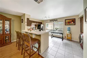 7226 Jordan Ave, Canoga Park, CA 91303 - Photo 9