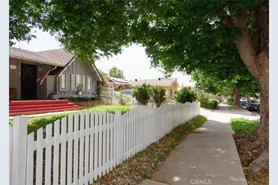 8554 Owensmouth Avenue, Canoga Park, CA 91304 - Photo 5