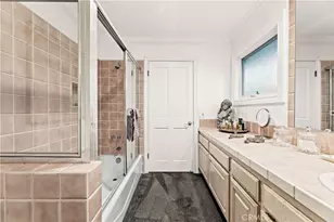 4960 Densmore Ave, Encino, CA 91436 - Photo 43