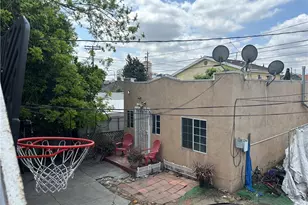 1026 E 23rd St, Los Angeles, CA 90011 - Photo 15