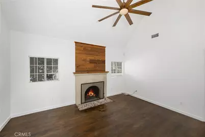 1944 Chariton Street, Los Angeles, CA 90034 - Photo 11