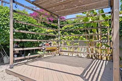 1944 Chariton Street, Los Angeles, CA 90034 - Photo 25