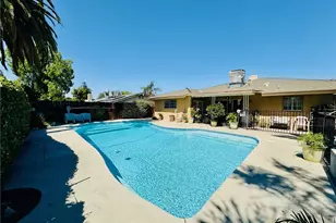 3208 Sunview Dr, Bakersfield, CA 93306 - Photo 31