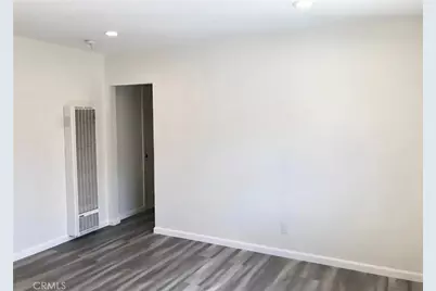 352 W Peach Street, Compton, CA 90222 - Photo 7