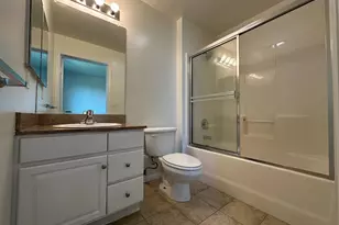 7551 Jordan Ave, Canoga Park, CA 91303 - Photo 15