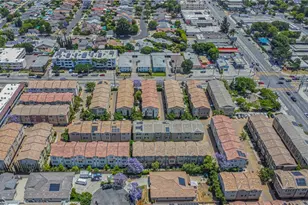 14120 W Willow Ln, Van Nuys, CA 91405 - Photo 43