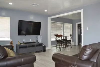 11068 Penrose, Los Angeles, CA 91352 - Photo 5