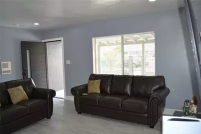 11068 Penrose, Los Angeles, CA 91352 - Photo 11