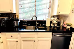 9173 Burnet Ave, North Hills, CA 91343 - Photo 17