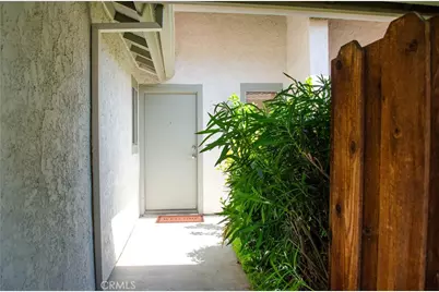 28948 Marilyn Drive, Canyon Country, CA 91387 - Photo 5