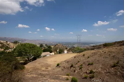 7815 Mesa Drive, Simi Valley, CA 93063 - Photo 17