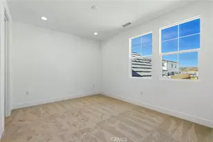 24186 N Camino Cascada, Valencia, CA 91354 - Photo 21
