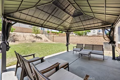 2728 Hornbeam Road, Palmdale, CA 93551 - Photo 15