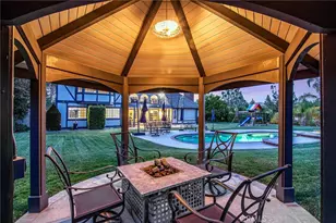 29302 Laro Dr, Agoura Hills, CA 91301 - Photo 7