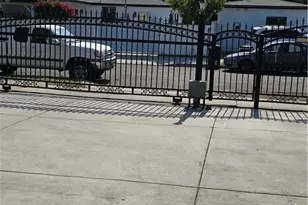 8106 Bevis Ave, Panorama City, CA 91402 - Photo 5