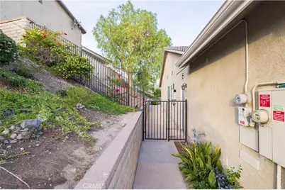 29320 Sequoia Road, Canyon Country, CA 91387 - Photo 49